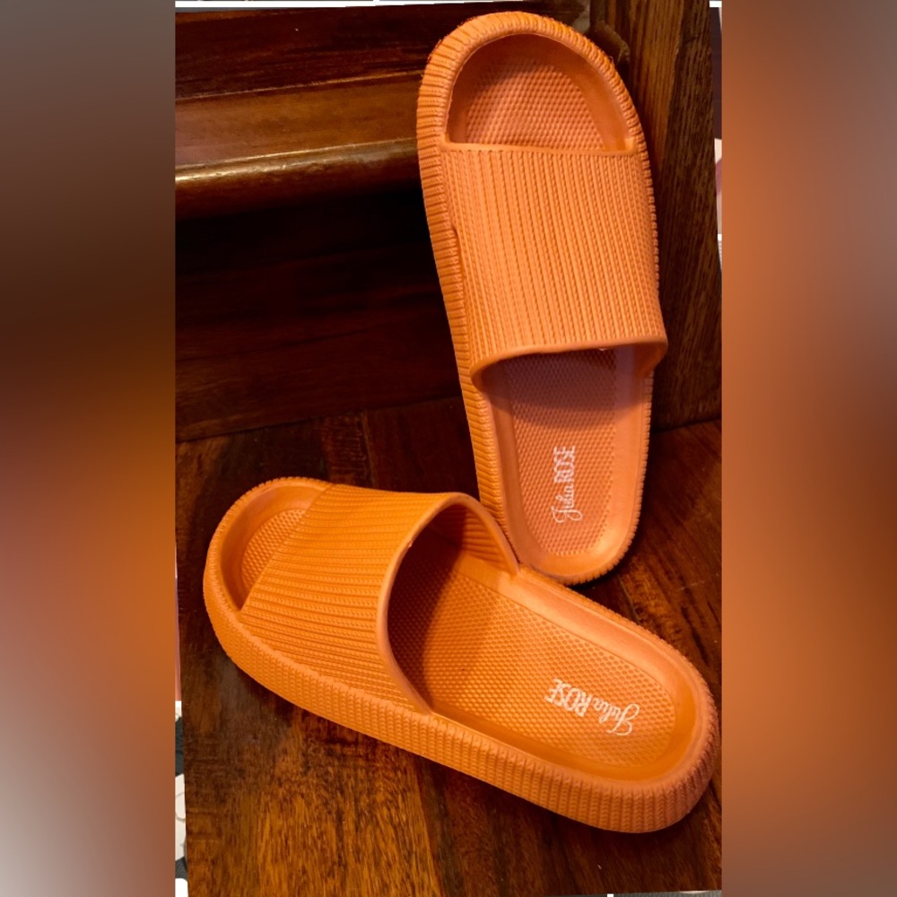 Soft foam sandal
